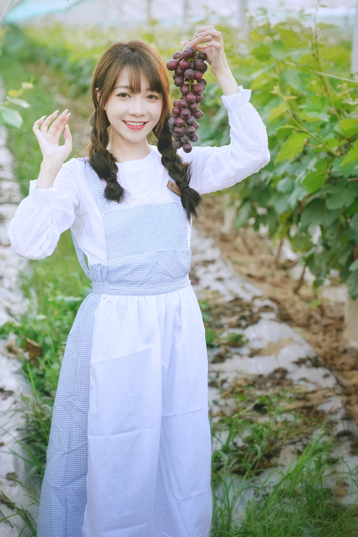 [YITUYU] 2023.02.04 Vol.2969 The joy of harvest in the vineyard duck duck#[24P]-14