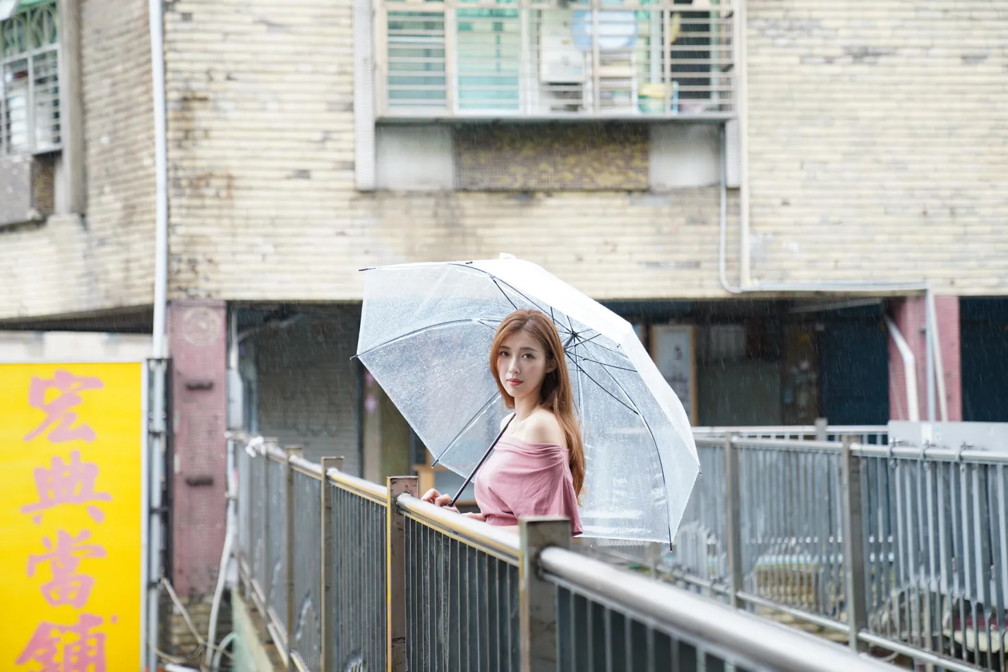 [Mzsock] NO.130 Liao Tingqi, off-shoulder dress and short skirt, cool and beautiful legs street photography#[100P]-64