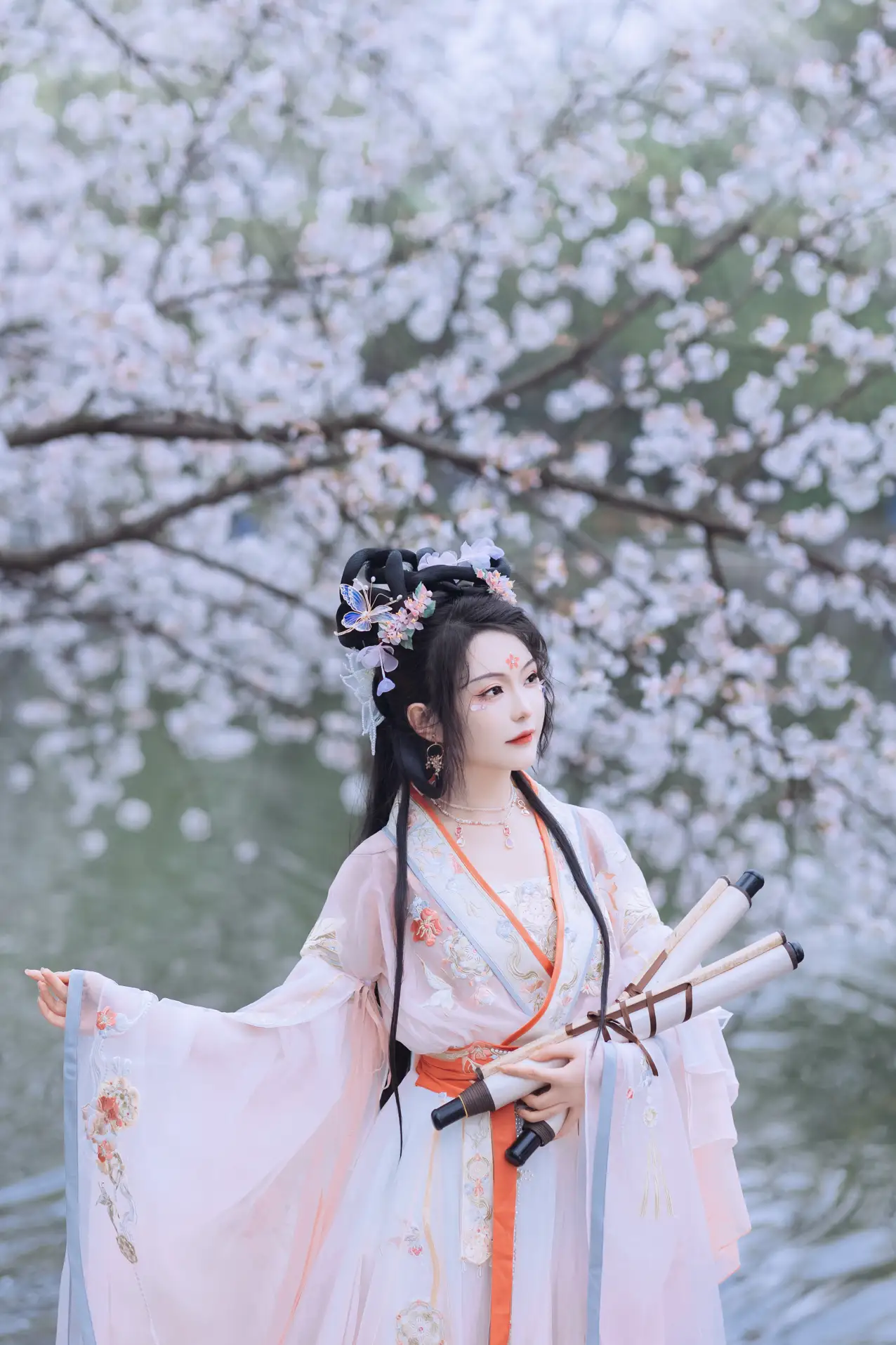 [YITUYU] 2022.06.24 Vol.1273 – Cherry blossom viewing in early spring Lulu haley#[43P]-17